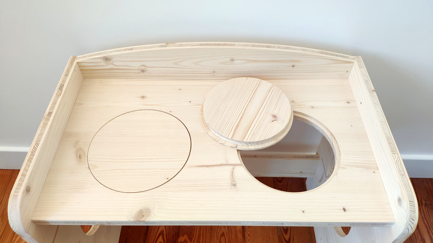 Bureau / Table d'éveil et d'apprentissage Montessori enfant