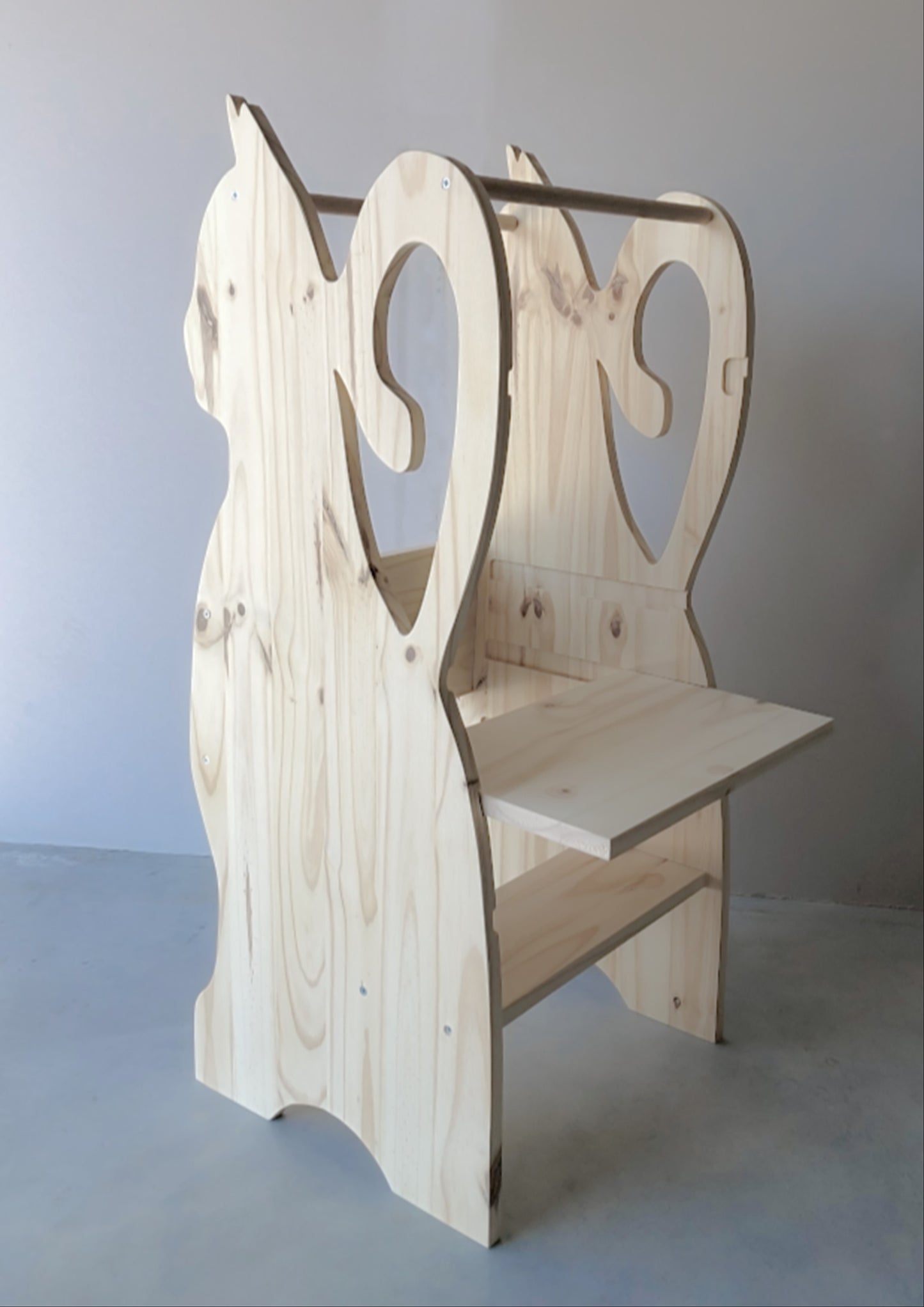 Adjustable Montessori-inspired Cat design learning tower with removable board