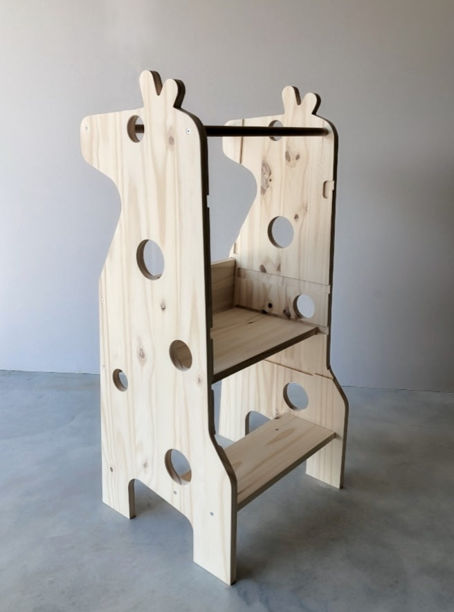 Adjustable Montessori-inspired Animal Design Learning Tower with Removable Board